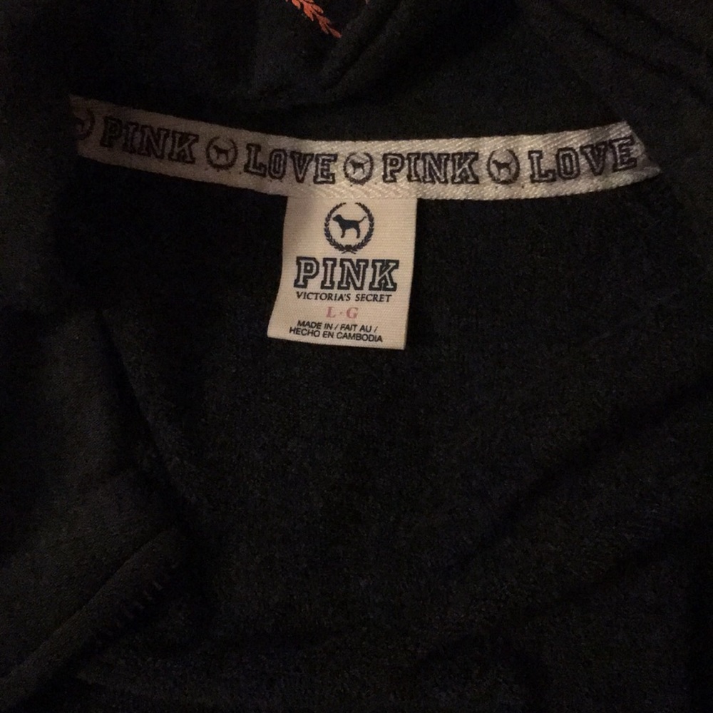 VS PINK zip up gently used L